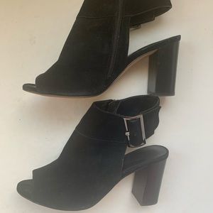 Vaneli Open-Toed Chunky Heel